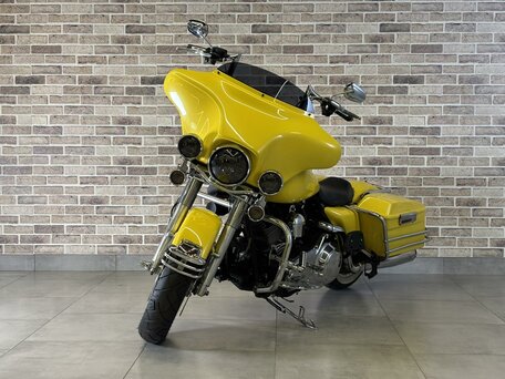2008 Harley-Davidson Electra Glide, жёлтый, 845000 рублей, вид 2