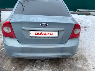 2010 Ford Focus II Рестайлинг, серый, 550000 рублей, вид 4