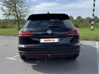 2019 Volkswagen Touareg III, чёрный, 3599000 рублей, вид 5
