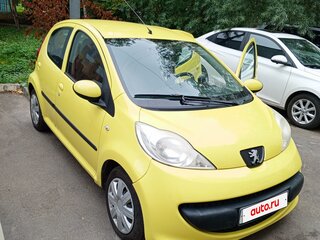 2008 Peugeot 107 I, жёлтый, 299999 рублей, вид 4