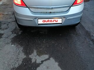 2011 Opel Astra H Рестайлинг, серебристый, 250000 рублей, вид 3