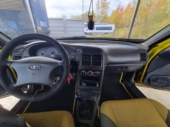 2007 Lada (ВАЗ) 2112, жёлтый - вид 7