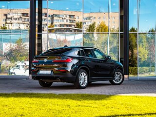 2019 BMW X4 20i II (G02), чёрный, 4350000 рублей, вид 2