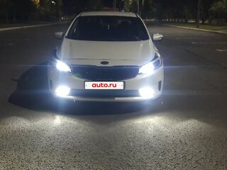2018 Kia Cerato III Рестайлинг (Classic), белый, 1200000 рублей, вид 1