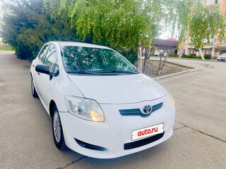 2009 Toyota Auris I, белый, 565000 рублей, вид 5