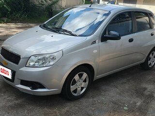 2008 Chevrolet Aveo I Рестайлинг, серебристый, 680000 рублей, вид 2