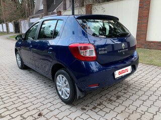 2018 Renault Sandero II Рестайлинг, синий, 850000 рублей, вид 4