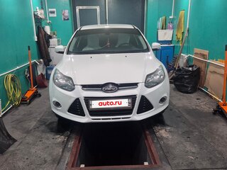 2011 Ford Focus III, белый, 820000 рублей, вид 2