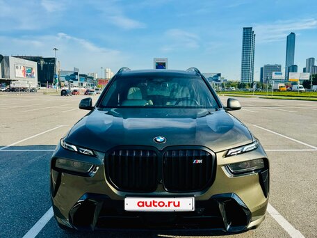 2024 BMW X7 40i I (G07) Рестайлинг, зелёный, 13420000 рублей, вид 1