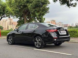 2023 Nissan Sylphy IV (B18), чёрный, 1390002 рублей, вид 4