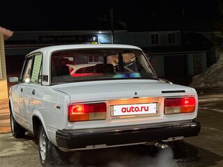 2003 Lada (ВАЗ) 2107, белый, 250000 рублей, вид 4