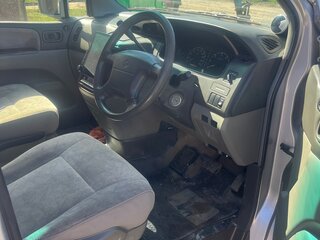 1997 Nissan Elgrand I (E50), серый, 2300000 рублей, вид 2