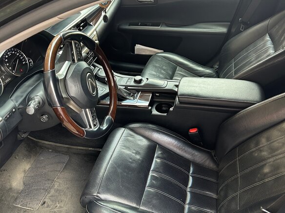 2015 Lexus ES 250 VI Рестайлинг, чёрный, 2500000 рублей - вид 6