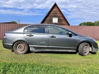 2009 Honda Civic VIII Рестайлинг, серый, 520000 рублей, вид 3