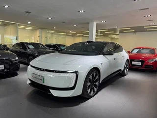 2026 Audi E5 100 kWh, белый, 9045005 рублей, вид 1