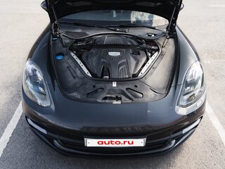 2020 Porsche Panamera 4 II, серый, 7500000 рублей, вид 5