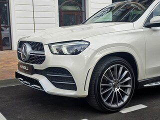 2020 Mercedes-Benz GLE 400 d II (V167), белый, 8499000 рублей, вид 3