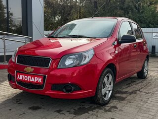 2011 Chevrolet Aveo I Рестайлинг, красный, 385000 рублей, вид 4