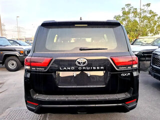 2026 Toyota Land Cruiser 300 Series, чёрный, 12917453 рублей, вид 2