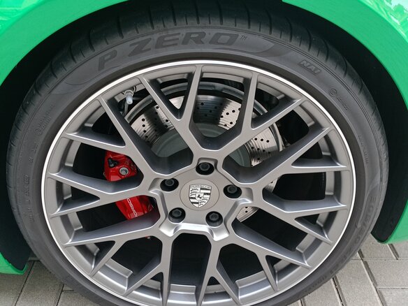 2021 Porsche 911 Carrera 4S VIII (992), зелёный, 16100000 рублей - вид 23