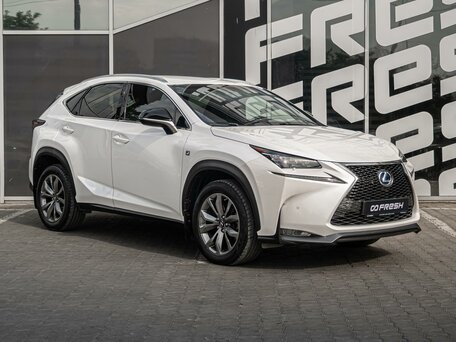 Lexus NX I
