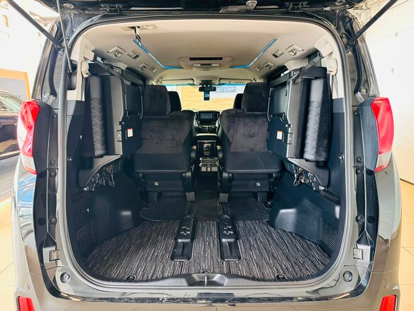 2015 Toyota Alphard III, чёрный, 3449900 рублей - вид 21