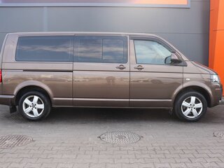 2011 Volkswagen Multivan Long T5 Рестайлинг, коричневый, 2139000 рублей, вид 3