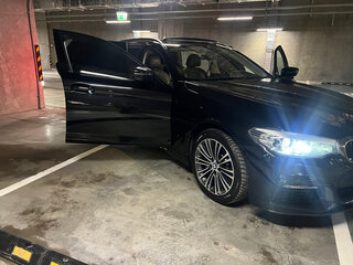 2019 BMW 5 серии 525d VII (G30/G31/G38), чёрный, 3390000 рублей, вид 3
