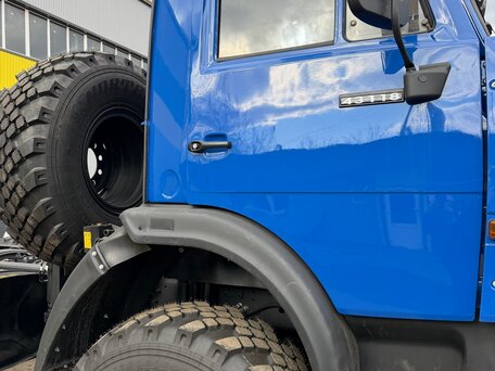 2013 КамАЗ 43118, синий, 4400000 рублей, вид 4