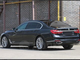 2015 BMW 7 серии Long 730Ld xDrive VI (G11/G12), чёрный, 3100000 рублей, вид 4