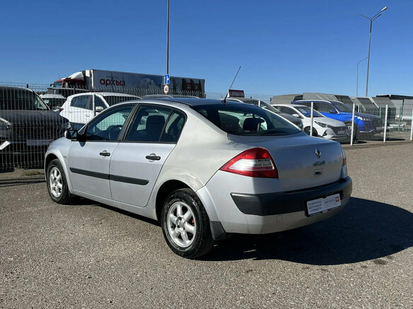 2007 Renault Megane II Рестайлинг, серый, 340000 рублей - вид 16