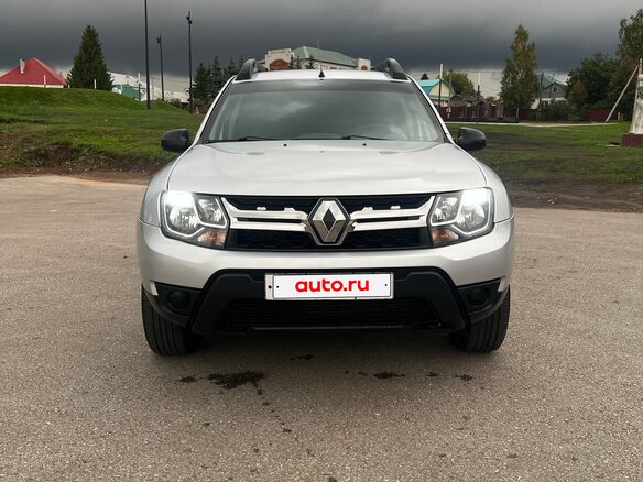 2015 Renault Duster I Рестайлинг, серебристый - вид 1