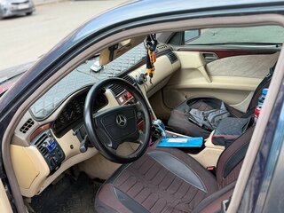 1996 Mercedes-Benz E-Класс 230 II (W210, S210), зелёный, 300000 рублей, вид 5