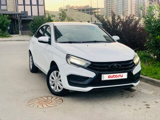 2023 Lada (ВАЗ) Vesta I Рестайлинг (NG), белый, 650000 рублей, вид 4