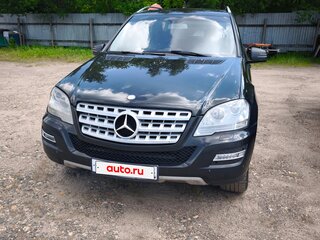 2010 Mercedes-Benz M-Класс 350 II (W164) Рестайлинг, чёрный, 910000 рублей, вид 3
