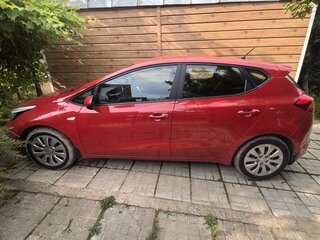 2015 Kia Ceed II, красный, 1400000 рублей, вид 4