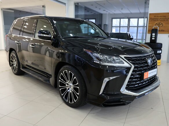 2020 Lexus LX 570 III Рестайлинг 2, чёрный, 12500000 рублей - вид 2
