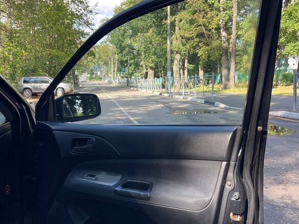 2005 Mitsubishi Lancer IX, чёрный - вид 12