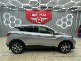 2021 Geely Coolray I, серебристый, 1650000 рублей, вид 2