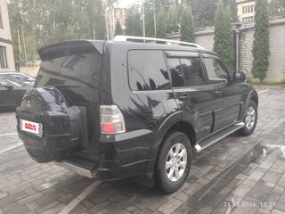 2010 Mitsubishi Pajero IV, чёрный, 1567000 рублей, вид 5