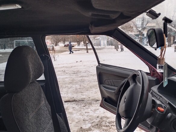 2004 Lada (ВАЗ) 2115, красный, 93000 рублей - вид 6