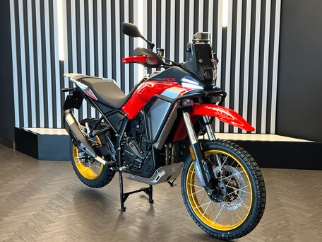 2026 QJMotor SRT 450 RX, красный, 599000 рублей, вид 1