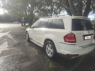 2011 Mercedes-Benz GL-Класс 350 I (X164) Рестайлинг, белый, 1800000 рублей, вид 4
