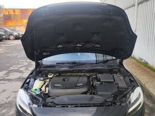 2016 Volvo V40 II, чёрный, 1350000 рублей, вид 4