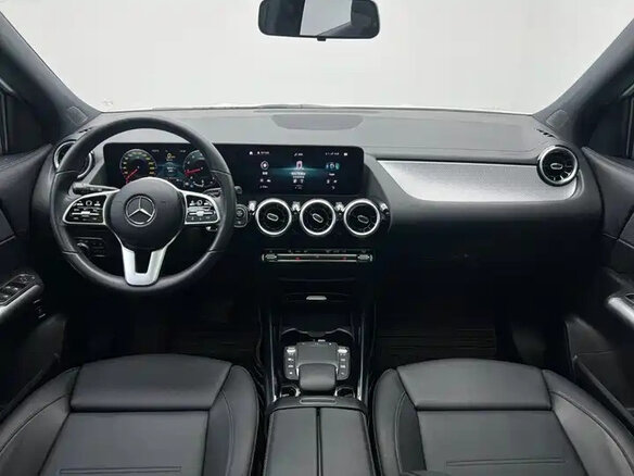 2022 Mercedes-Benz GLA 180 II (H247), белый, 1977000 рублей - вид 8