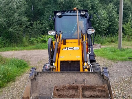 2021 JCB 1CX, жёлтый, 7600000 рублей, вид 3