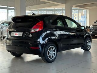 2018 Ford Fiesta Mk6 Рестайлинг, чёрный, 755000 рублей, вид 4