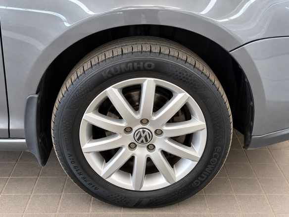 2009 Volkswagen Jetta V, серый, 640000 рублей - вид 14