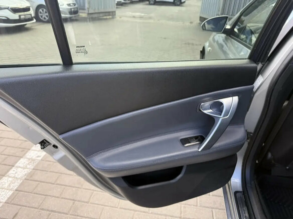2005 Nissan Primera III (P12), серебристый - вид 19