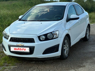 2012 Chevrolet Aveo II, белый, 690000 рублей, вид 1